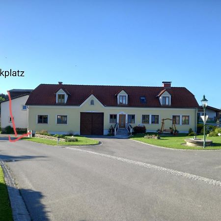 Apartment Am Alpakahof Hahn Grafenschlag 외부 사진